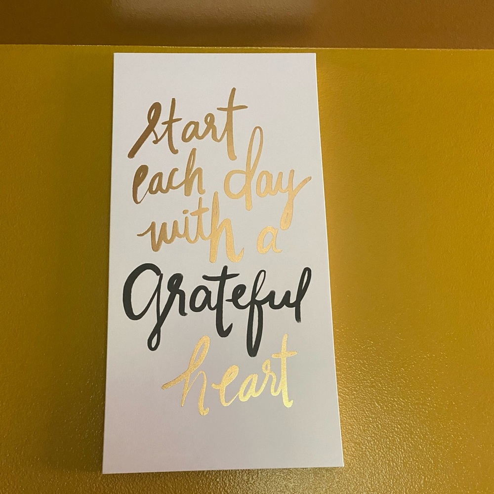 Room decor - Picture 4 of 4